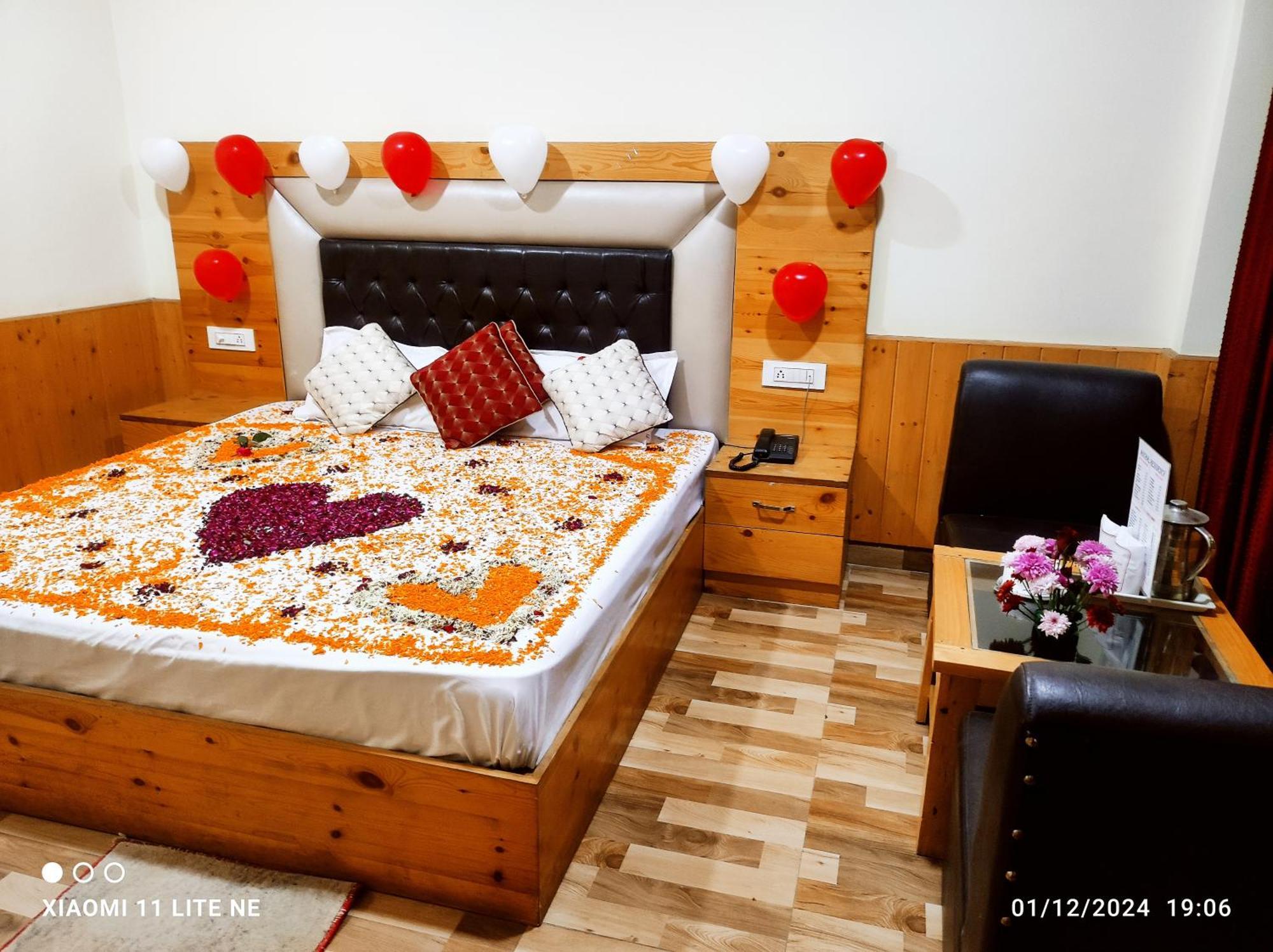Hotel Anchal Residency Unit Of Best Quality Trip Pvt Manāli Exterior foto